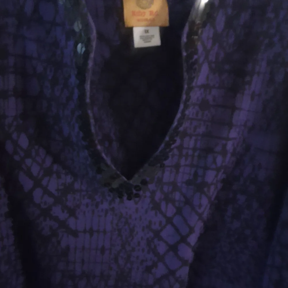 Ruby Rd. Purple Patterned Top - Picture 5 of 8